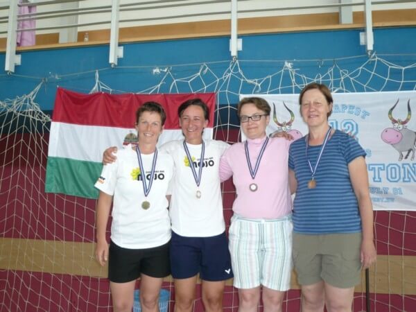 Irene Schoder und Bettina Schramm mit zwei weiteren Finalistinnen Irene Schoder und Bettina Schramm mit zwei weiteren Finalistinnen