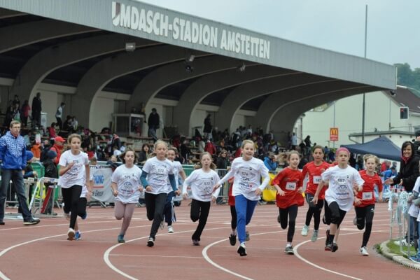 Laufolympiade im Umdasch Stadion ... Laufolympiade im Umdasch Stadion ...