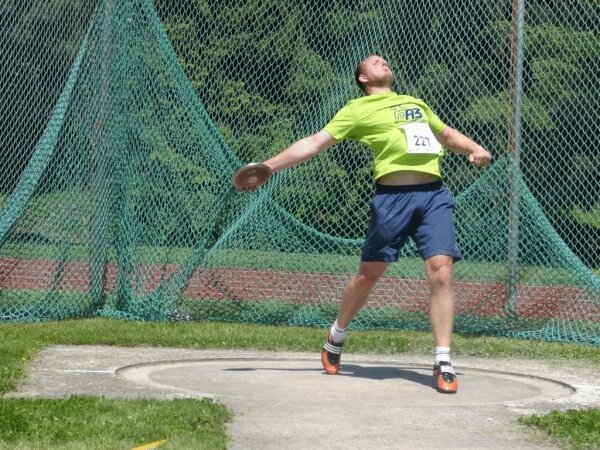 Wolfgang Brandstetter wirft 38,28m weit Wolfgang Brandstetter wirft 38,28m weit