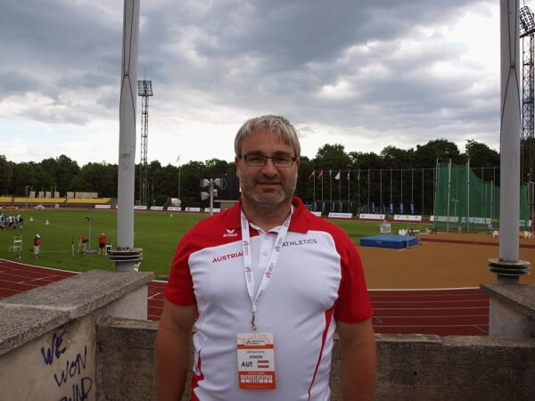 Michaél Hofer im Leichtathletik-Stadion Kaunas Michaél Hofer im Leichtathletik-Stadion Kaunas