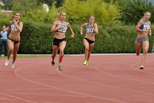 Michaala Bergauer sichert sich mit einem starken Finish den Titel Michaala Bergauer sichert sich mit einem starken Finish den Titel