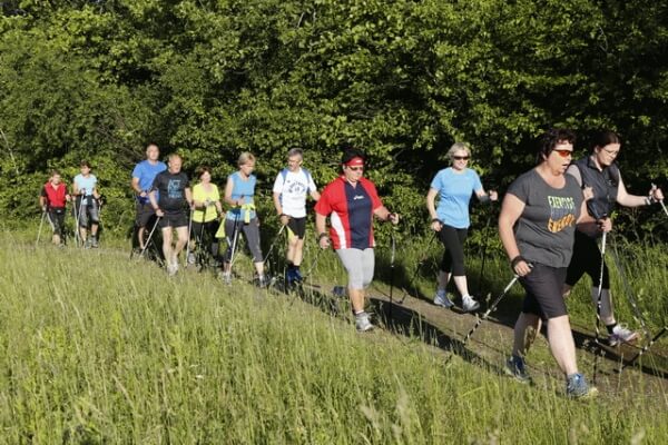 ... die Nordic-Walking Gruppe des Amstettner Lauftreffs ... die Nordic-Walking Gruppe des Amstettner Lauftreffs