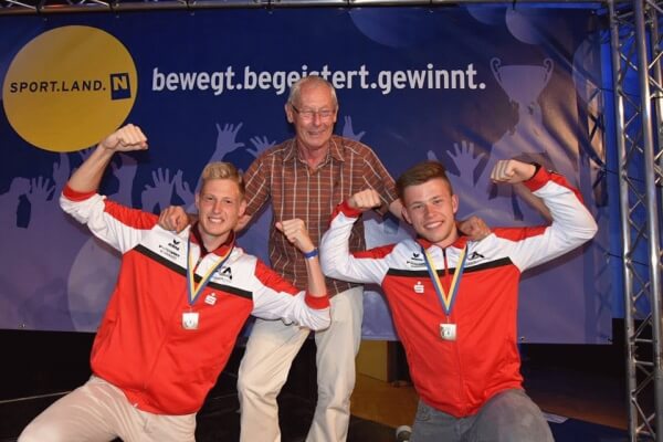 Niklas und Lorenz mit ihrem Trainer Fritz Etlinger Niklas und Lorenz mit ihrem Trainer Fritz Etlinger
