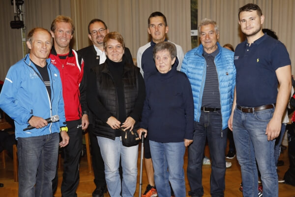 Team mit Hans Aichinger, Robert Mayrhofer und Walter Kloimwieder jun. Team mit Hans Aichinger, Robert Mayrhofer und Walter Kloimwieder jun.